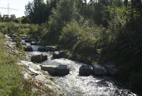 Barrierefreie Route um den  Kauferinger See am Lechradweg